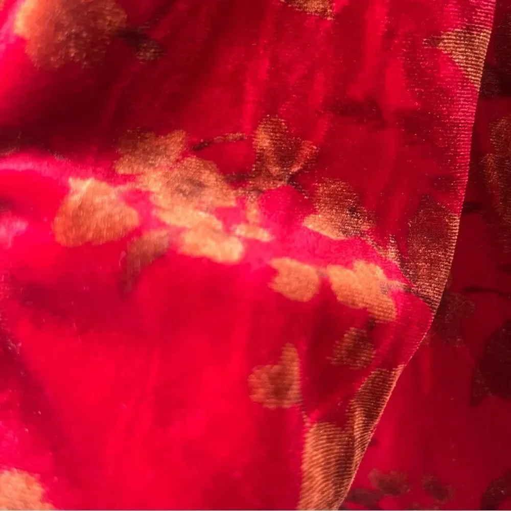 Judith Hart 2 Piece Set Embossed Velvet Skirt Top XL Red Asian Floral Print